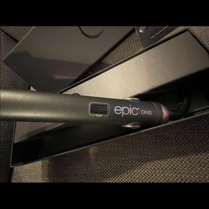 Enso/Cocco GNS 1.25" Medium Flat Iron (Black Plate/Auto On/Off)
